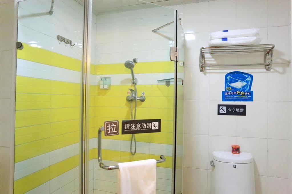 7 Days Inn Guangzhou Exterior foto