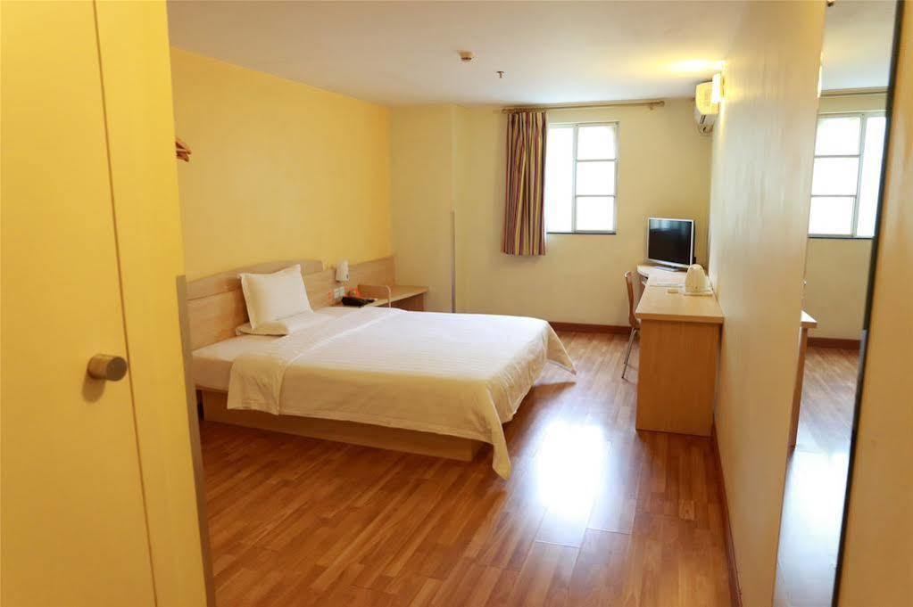 7 Days Inn Guangzhou Exterior foto