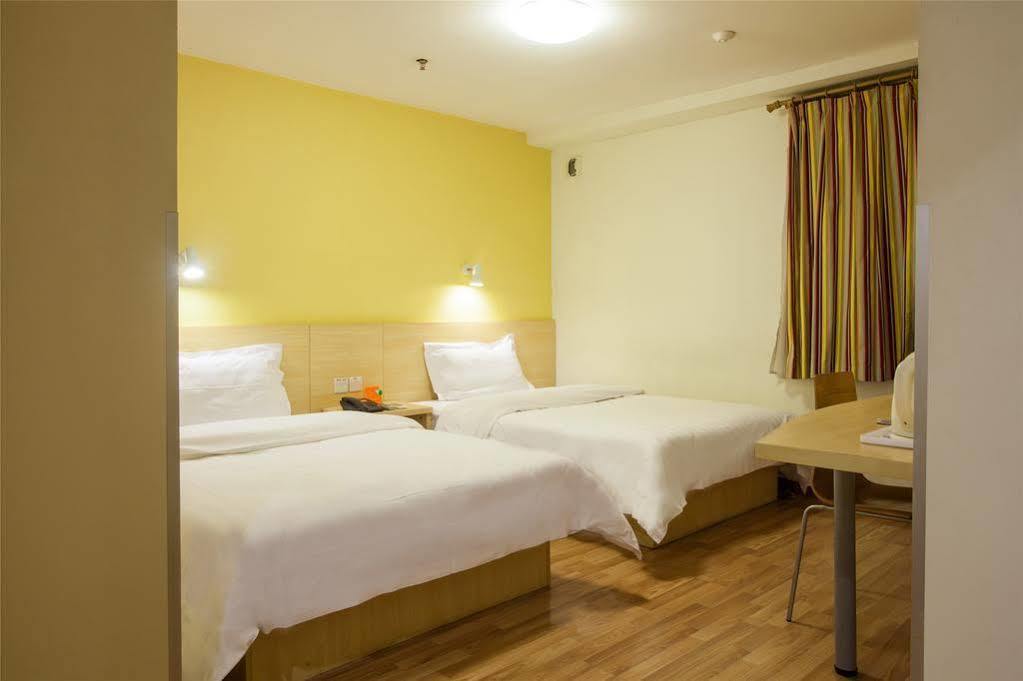7 Days Inn Guangzhou Exterior foto